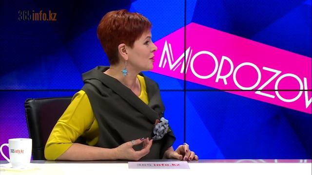 Многомерные картины художника Муслима Байтенова способны предсказывать будущее. смотреть онлайн