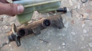 Ремонт главного тормозного цилиндра Форд Сиерра