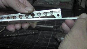 Изготовление разборных чебурашек в домашних условиях.