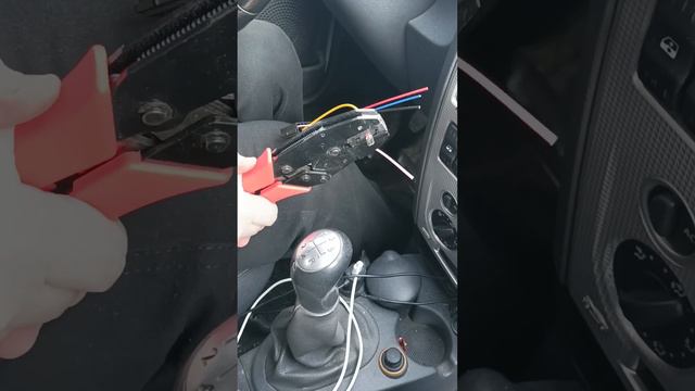 установка клеммы на провод магнитолы смотреть онлайн