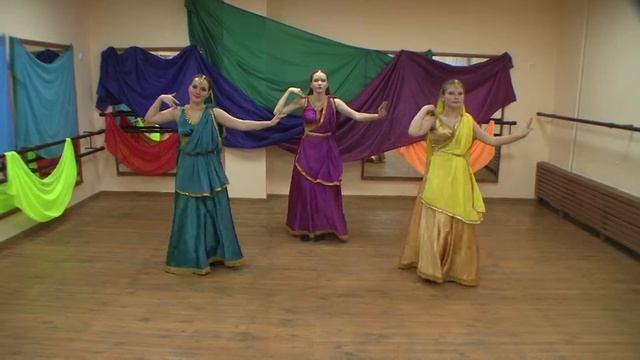 Ансамбль восточного танца САВИТРИ г. Воронеж Руководитель: Елена Агаркова