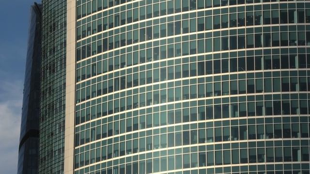 Оптический зум Panasonic HC-VXF1 и HC-VX1 смотреть онлайн