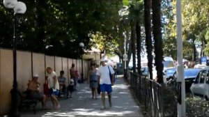 Прогулка от остановки "Взлётная" до пляжа "Огонёк" по ул. Гоголя в Адлере