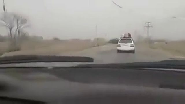 Разбитая талибами колонна ВС Афганистана в провинции Фарьяб смотреть онлайн