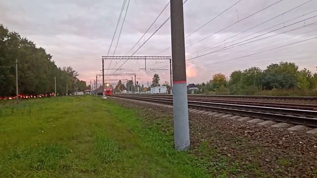 "Кософар" с маршрутом СПб-Витебский - Павловск смотреть онлайн