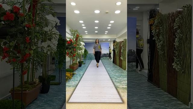 09.04.2021 (Часть 2) Показ женской одежды больших размеров DARKWIN от DARKMEN. Турция, Стамбул. смотреть онлайн