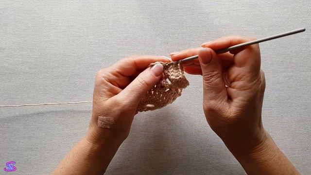 Шаль крючком. Вязание крючком. Мастер касс. смотреть онлайн