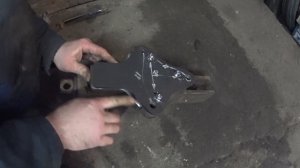 Тиски с металлоприёмки , приложил руки и они как новые