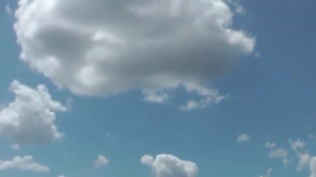 Молодежь, что тебе нужно… Жить смотреть онлайн