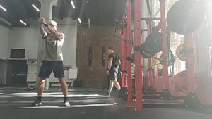 Антиротационное удержание с осцилляцией