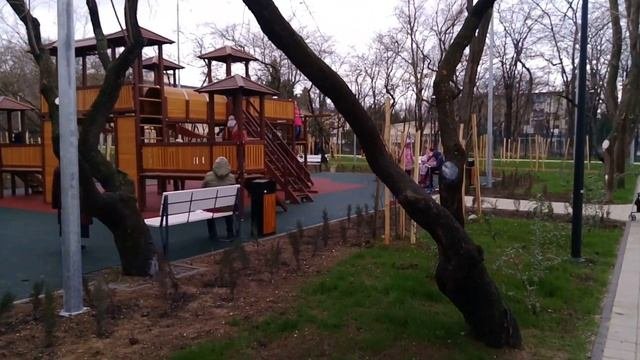 Парк за ТЦ Московский.Севастополь