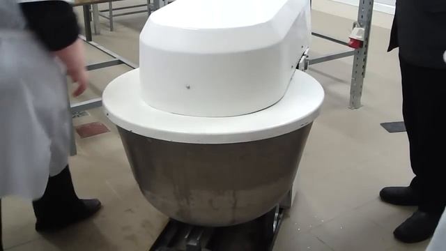 Тестомес ТММ-140 наглядная работа