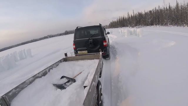 За льдом на УАЗ Патриот 2019/ по глубокому снегу с прицепом смотреть онлайн