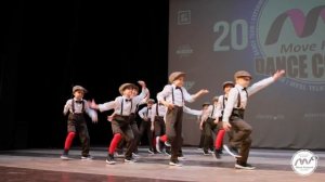 1st PLACE  TEAM BABIES  MOVE FORWARD DANCE CONTEST 2021
Gulliver studio
Stage art