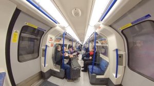 London Underground First Person Journey - Southwark to Angel Via London Bridge