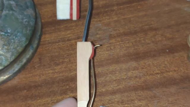 Как можно "облегчить" чрезмерно тяжёлую клавиатуру на пианино? Один из способов. смотреть онлайн