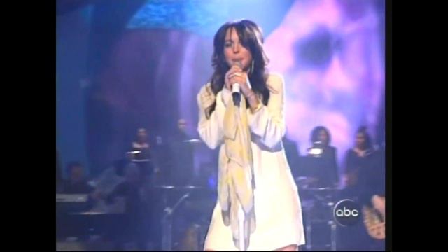 LINDSAY LOHAN-Confessions/Edge of 17-AMAS(11/2005) 4K HD смотреть онлайн