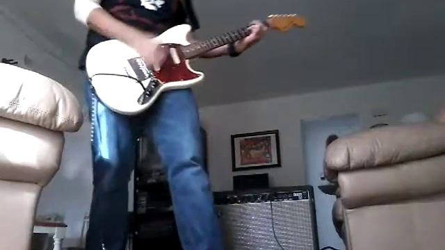 FENDER MUSTANG MG/65 OLYMPIC WHITE GUITAR смотреть онлайн