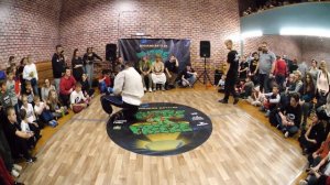 pro 1x1 - bboy Лев vs bboy White Diamond г.Хвалынск - брейкданс чемпионат TurtleFreeze Battle