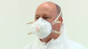 Fitting 3M Disposable Respirators with Adjustable Straps