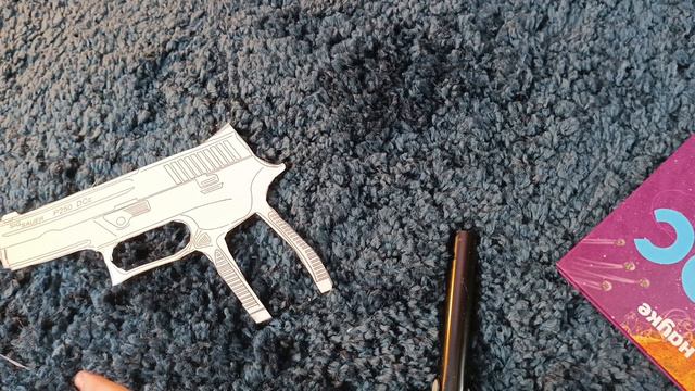 Как сделать пистолет П350 из картона в скине BLIZZARD смотреть онлайн