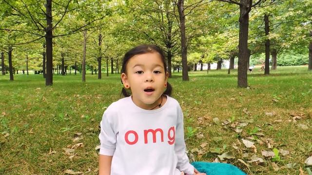 Стихотворение про пчелу ► София маленькая смотреть онлайн