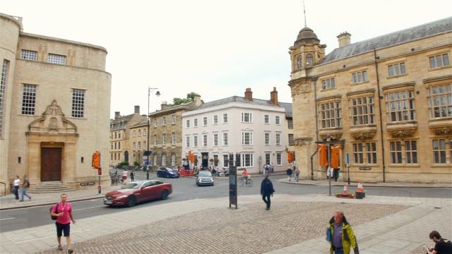 OXFORD in 4K | ENGLAND | UNIVERSITY TOWN смотреть онлайн