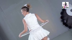 Танец с обручем