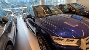 Что продают в автосалоне Китая?