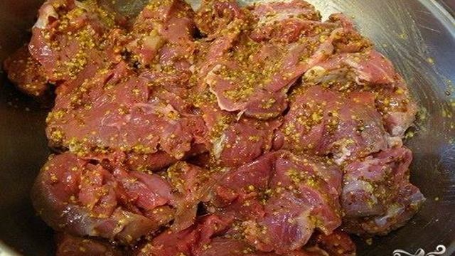 Говяжья вырезка в сырной корочке