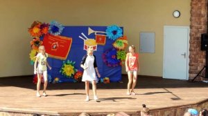 Песня "На большом воздушном шаре"