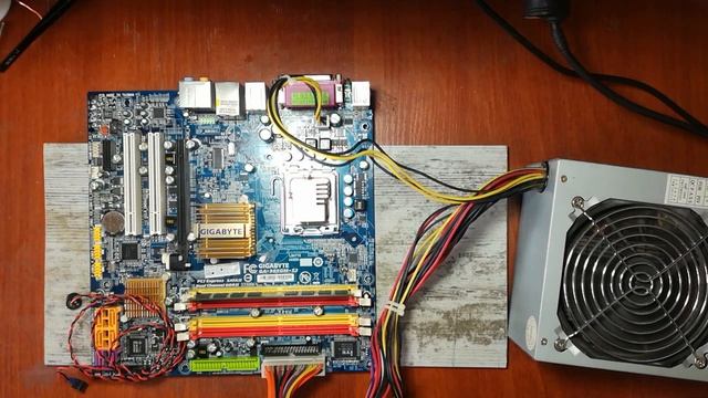 Ремонт MB Gigabyte GA-965GM-S2. Цепи питания процессора. смотреть онлайн