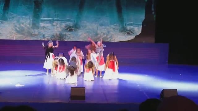 Непоседы Хореографический номер 20.12.2015 смотреть онлайн