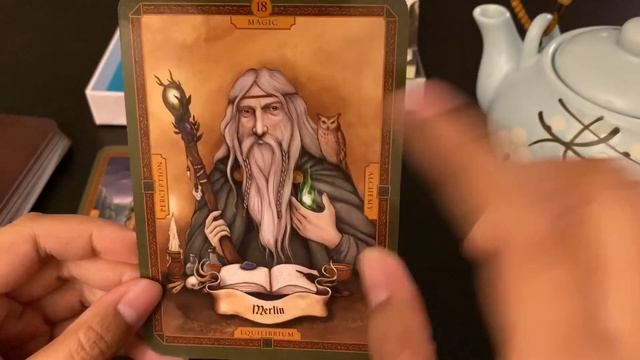 First Impressions: Mists of Avalon Oracle смотреть онлайн