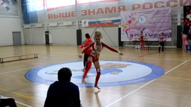 Маркова Аня, диско, юниоры (Ивантеевка 2013) смотреть онлайн