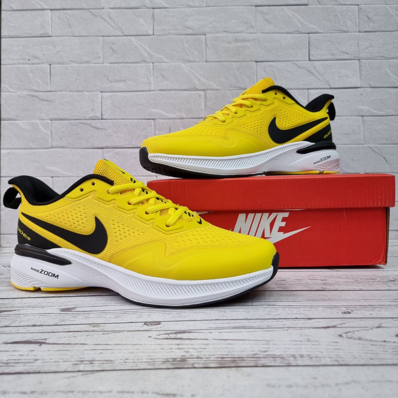 Кроссовки NIKE