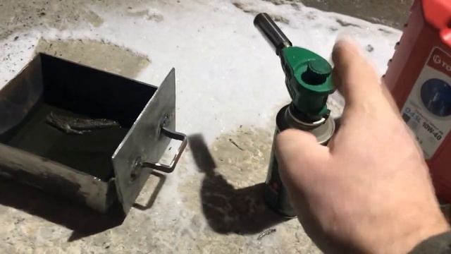 Печка на отработке и дровах Часть 6 Горелка на отработке готова! Первый запуск смотреть онлайн