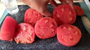 Дегустация + разрез томата Знаменитая клубника миссис Шлаубах (из теплицы) 2021