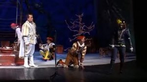 Дзержинский Драматический Театр    ТОГДА  В  СЕВИЛЬЕ