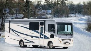 Автодом с одной из самых лучших планировок на 7 спальных мест. Fleetwood Flair 32S