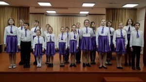 Детский хор Камертон "Мама" муз. и сл.С.Смирнова