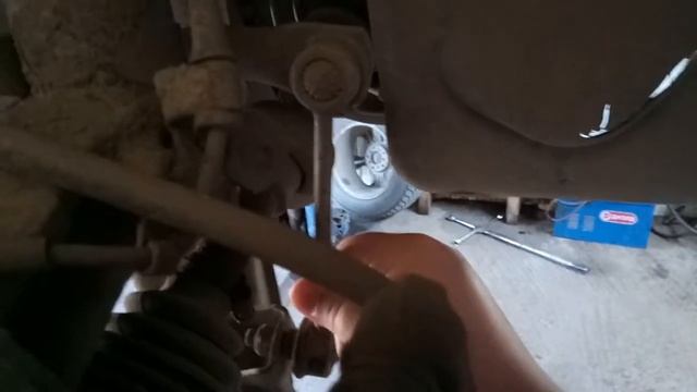 Стук стойки стабилизатора смотреть онлайн