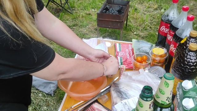 Друг пригласил в гости и на рыбалку.Жарим шашлык.Делюсь вкуснейшим рецептом для мангала. Часть 1. смотреть онлайн