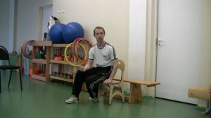 Отжимания cпиной к опоре