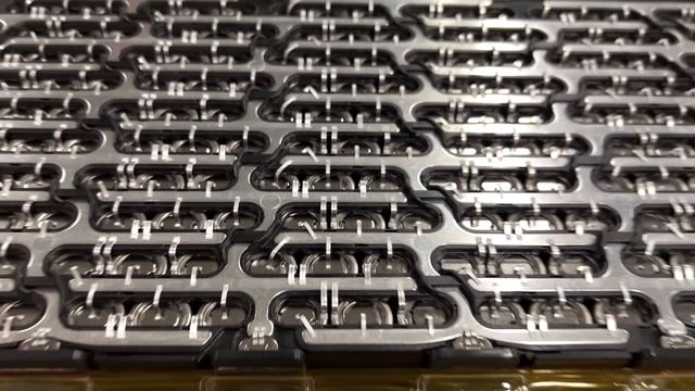 Lucid Air Battery Pack: A Truly Unique Architecture смотреть онлайн