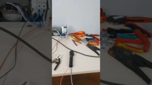 СВАРОЧНЫЙ АППАРАТ ИЗ ТРАНСФОРМАТОРА ДЛЯ СВАРКИ СКРУТОК СВОИМИ РУКАМИ.Часть первая #1
