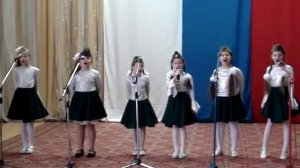 Дети поют песню Катюша