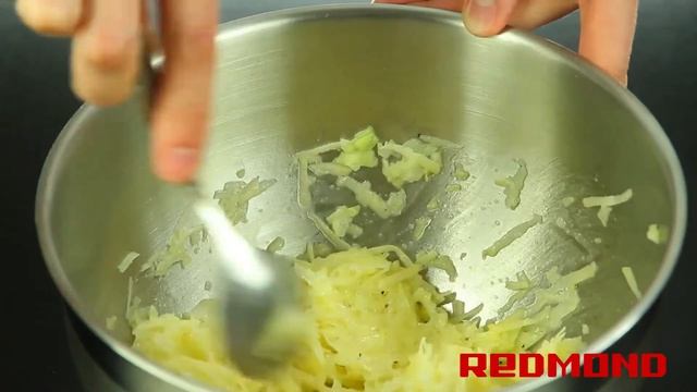 Рецепты от Redmond: Драники (Мультиварка RMC-M4502 Black) смотреть онлайн