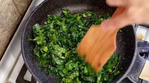 Турецкий пирог с лавашом и шпинатом. Лаваш со шпинатом и сыром. Pie with spinach and cheese.