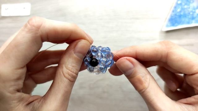 Мастер-класс Птичка из Бисера vs Бусин?/DIY Beaded bird